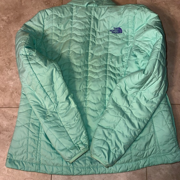 North Face Jacket - Picture 2 of 3